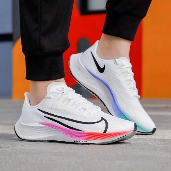 Nike Air Zoom Pegasus 37 White Multi Flash Crimson - Picture 3 of 8